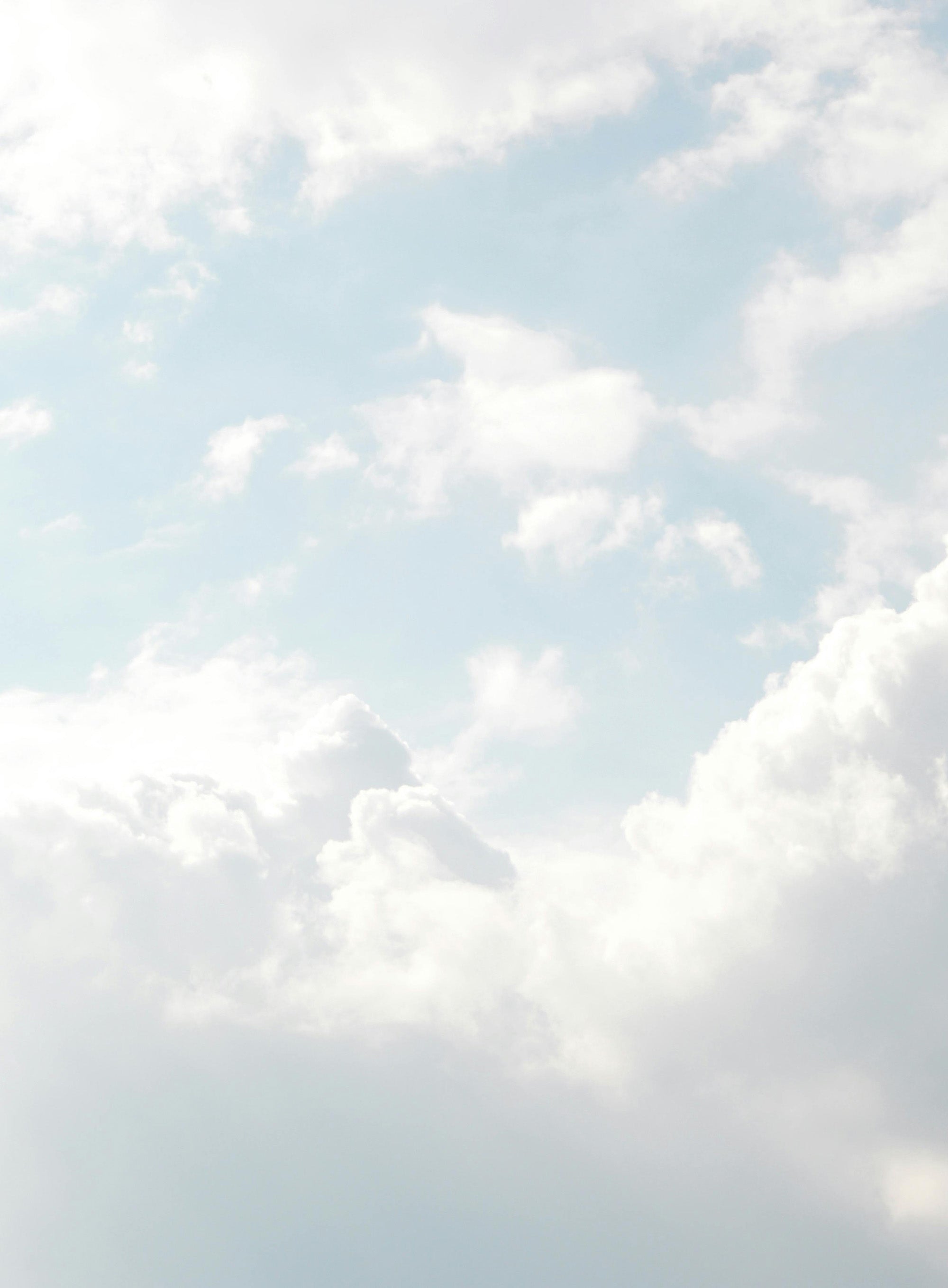 Image of sky and clouds.